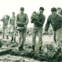 Fotos hist�ricas - Foto 16 - Llenando canaletas