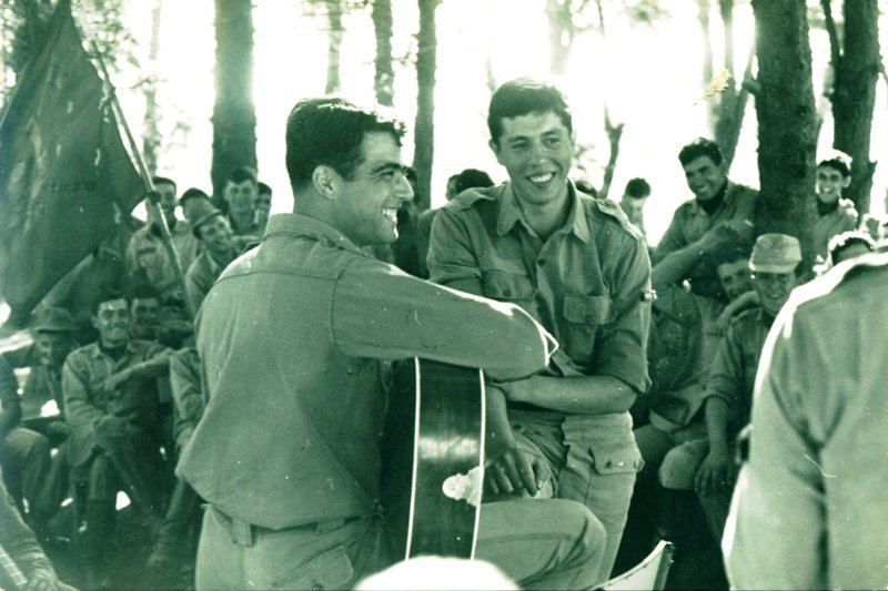 Recuerdos - Foto 07 - 1975