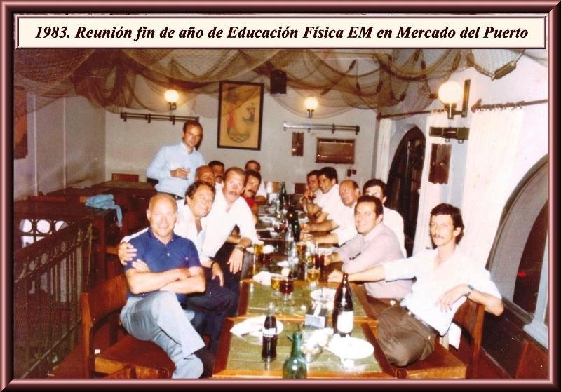 Oficiales - Foto 08 - Mercado del Puerto, 1983