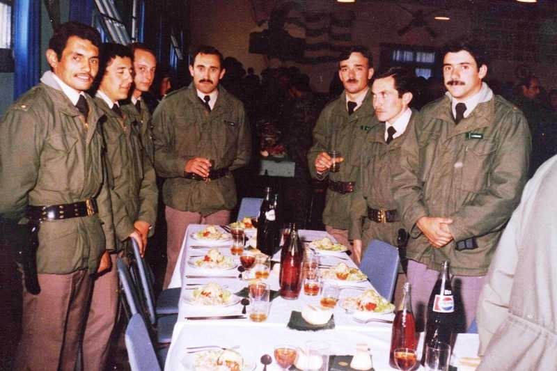 Oficiales - Foto 02 - B.I.1, 1979