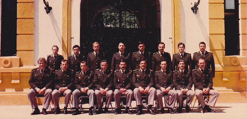 Oficiales - Foto 06 - Bn.I.10, 1984