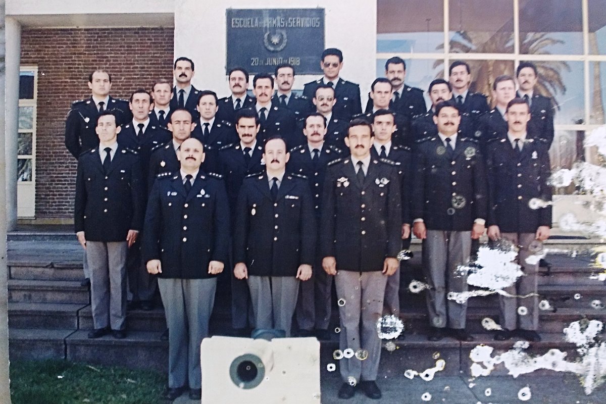 Oficiales - Foto 08 - EAS, 1989