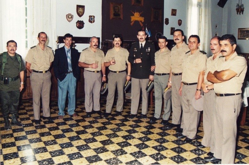 Oficiales - Foto 15 - Bn.I.Bldo.13, 1997