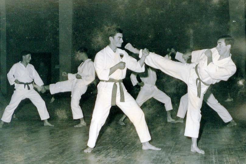 Deportes - Foto 01 - Karate